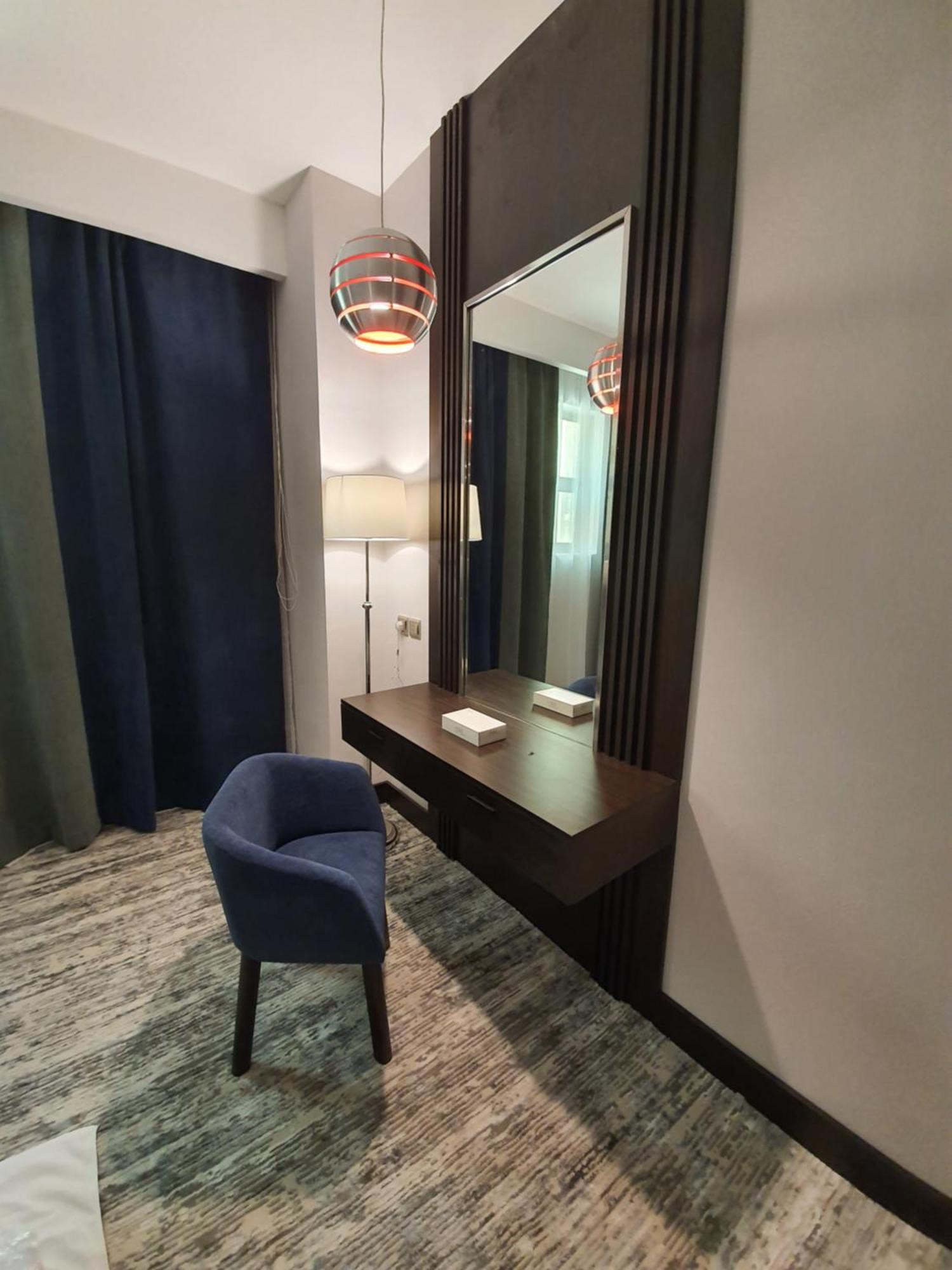 Lily Hotel Suite Mubarraz Ель-Хуфуф Номер фото