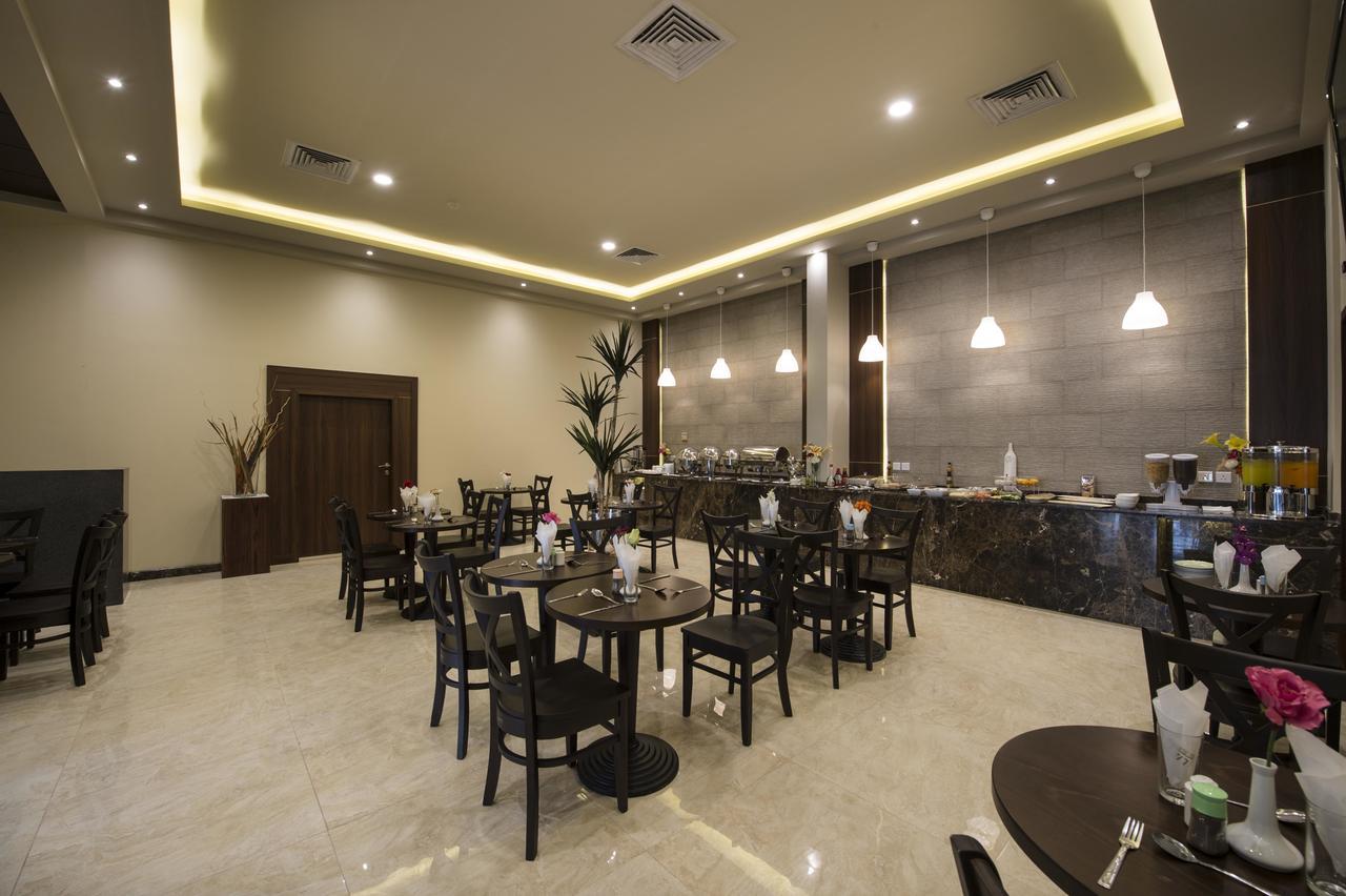 Lily Hotel Suite Mubarraz Ель-Хуфуф Екстер'єр фото