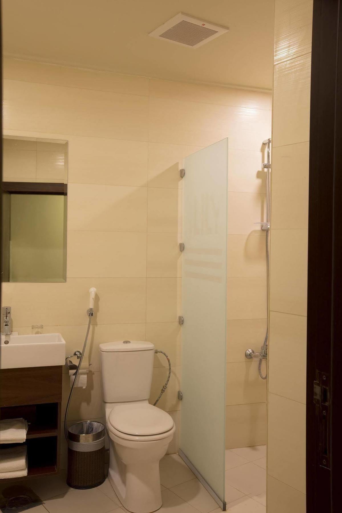 Lily Hotel Suite Mubarraz Ель-Хуфуф Екстер'єр фото